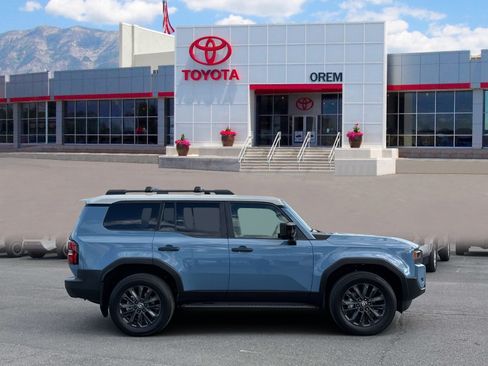 Used 2025 Toyota Land Cruiser w/ Premium Package AWD/4WD image 3