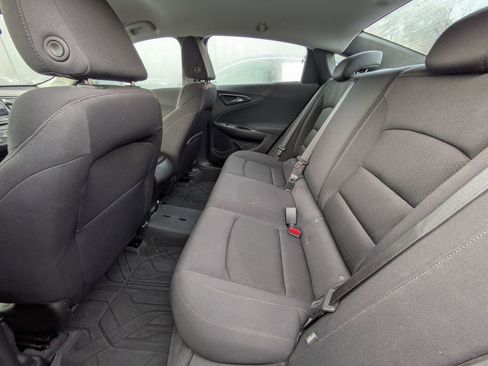 Used 2023 Chevrolet Malibu LS image 12