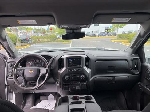 Used 2024 Chevrolet Silverado 2500 Custom w/ Custom Convenience Package AWD/4WD image 16