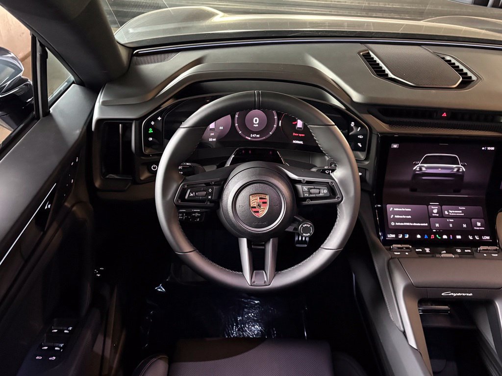 New 2026 Porsche Cayenne S AWD/4WD image 17