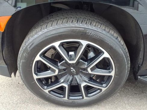 Used 2023 Chevrolet Tahoe RST w/ Luxury Package image 8