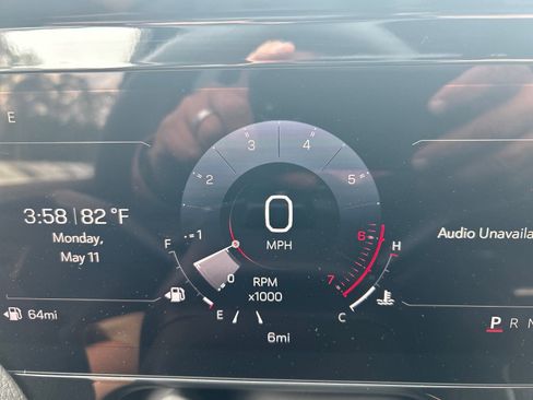New 2026 GMC Yukon XL Denali w/ Denali Reserve Package RWD image 11
