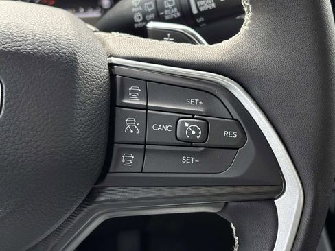 New 2025 Jeep Grand Cherokee L Altitude AWD/4WD image 28