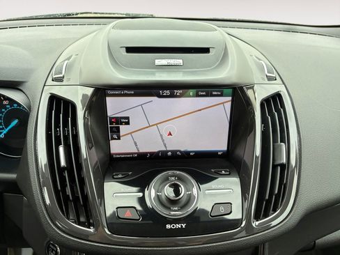 Used 2015 Ford Escape Titanium image 21