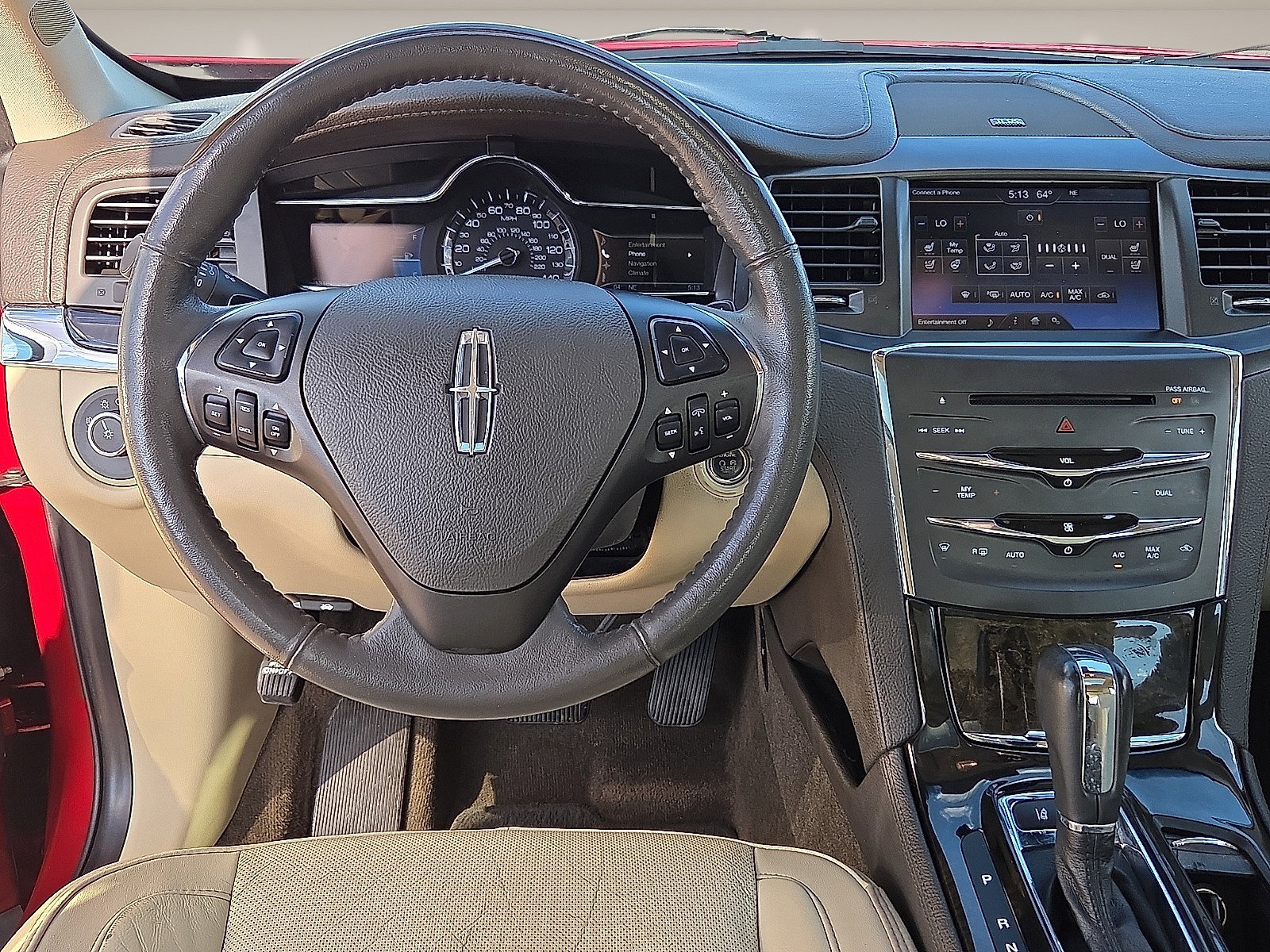 Used 2013 Lincoln MKS FWD image 12