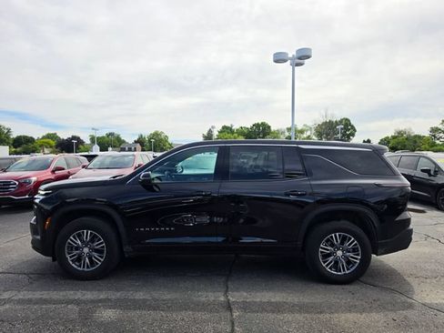 Used 2024 Chevrolet Traverse LS w/ LPO, Floor Liner Package FWD image 2