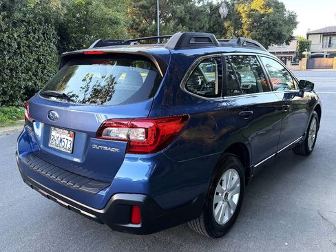 Used 2019 Subaru Outback 2.5i image 7