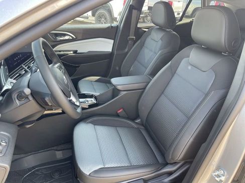New 2026 Chevrolet Trax LT w/ Driver Confidence Package FWD image 11