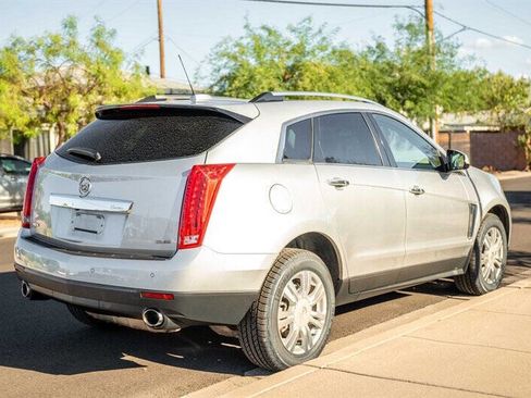 Used 2016 Cadillac SRX Luxury image 5