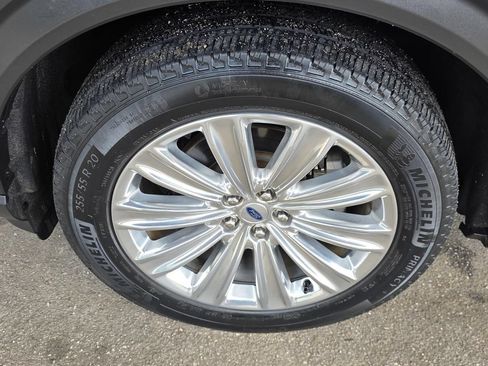 Used 2020 Ford Explorer Limited w/ Class III Trailer Tow Package AWD/4WD image 45