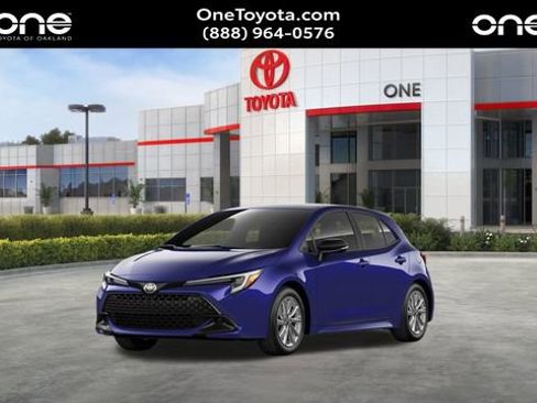 New 2026 Toyota Corolla SE image 1