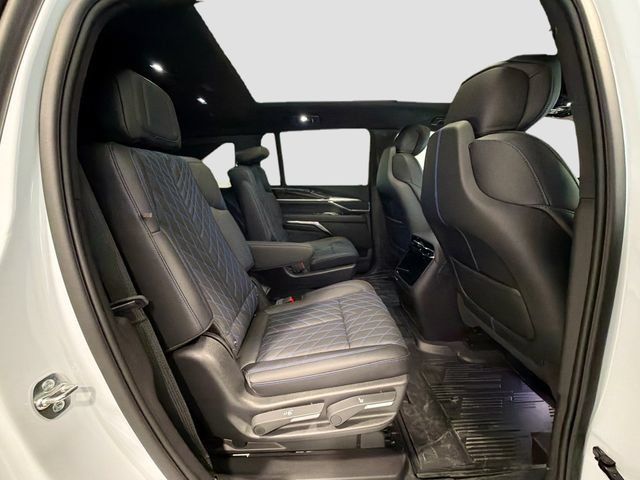 New 2026 Cadillac Escalade IQ Sport 1 w/ LPO, Floor Liner Package AWD/4WD image 22