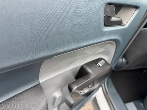 New 2025 Ford Maverick XL image 16