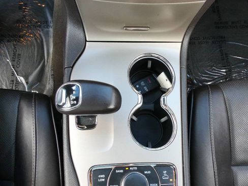 Used 2014 Jeep Grand Cherokee Summit AWD/4WD image 22