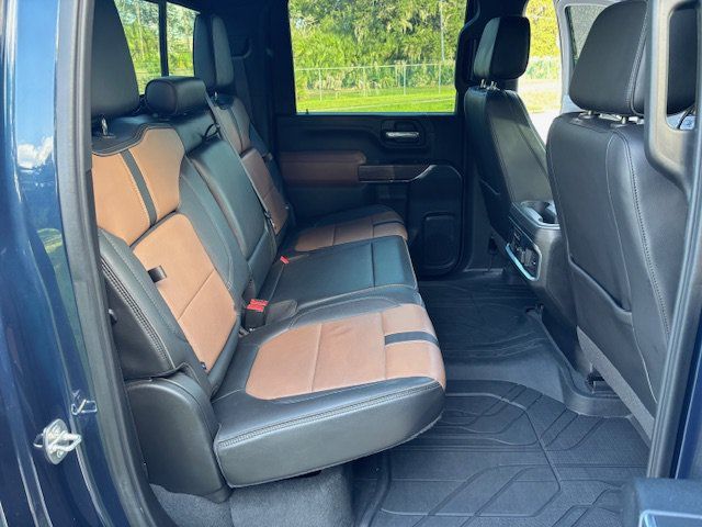 Used 2021 Chevrolet Silverado 2500 High Country AWD/4WD image 14