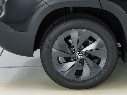 New 2026 Volkswagen Taos S FWD image 49