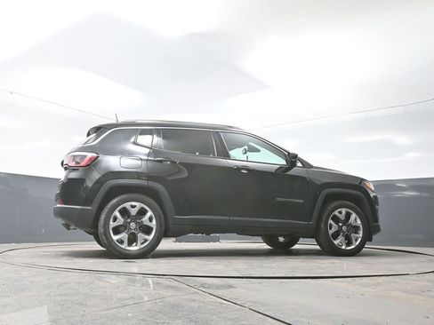 Used 2019 Jeep Compass Limited image 23