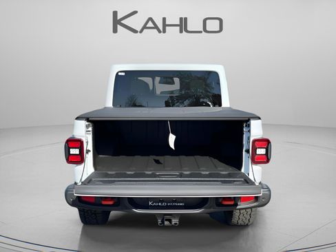 New 2026 Jeep Gladiator Mojave image 8