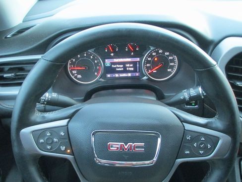 Certified 2023 GMC Acadia AT4 w/ Preferred Package image 31