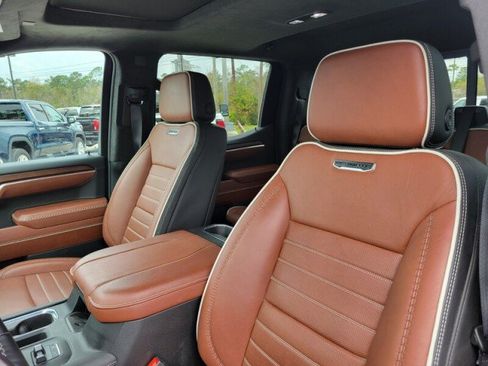 Used 2024 GMC Sierra 1500 Denali Ultimate AWD/4WD image 13
