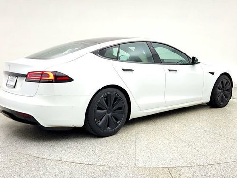 Used 2023 Tesla Model S image 5