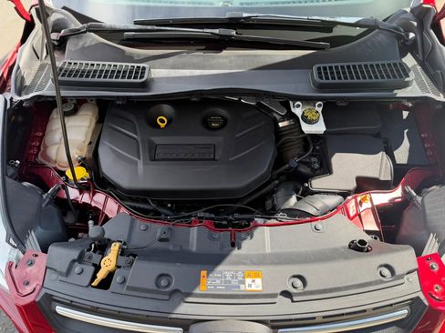 Used 2013 Ford Escape SE AWD/4WD image 16