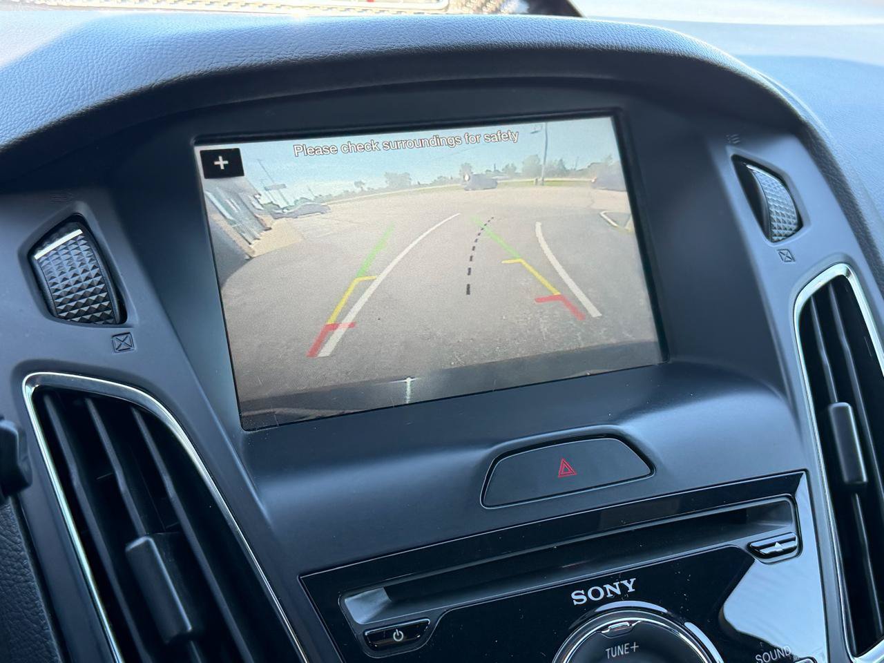 Used 2018 Ford Focus ST FWD image 15