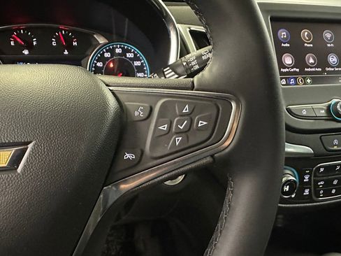 Certified 2024 Chevrolet Equinox LT w/ LPO, Floor Liner Package image 9