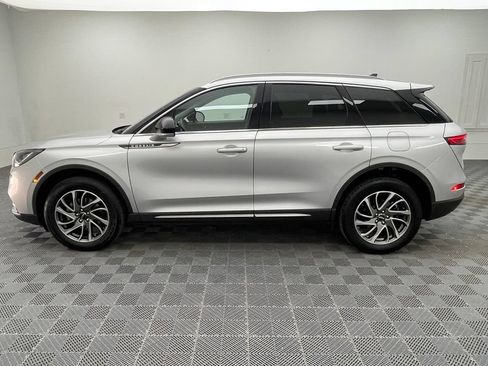 Used 2020 Lincoln Corsair AWD w/ Equipment Group 101A image 13