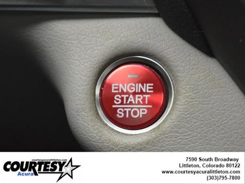 Used 2017 Acura MDX SH-AWD image 14