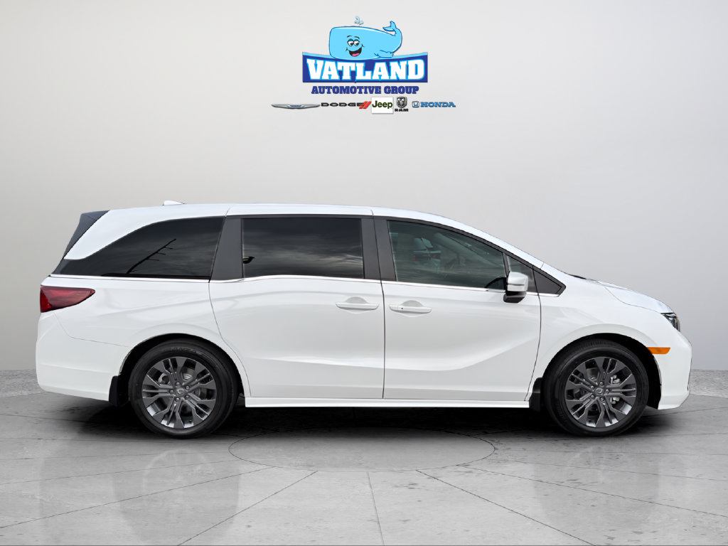 New 2027 Honda Odyssey Touring image 6