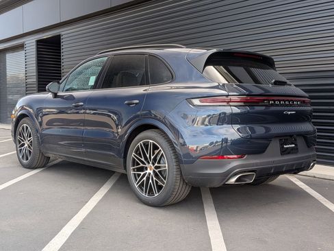 New 2026 Porsche Cayenne image 3