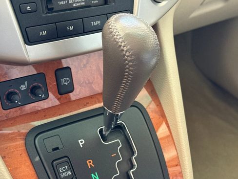 Used 2004 Lexus RX 330 4dr SUV AWD image 16