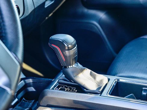 Used 2017 Toyota Tacoma TRD Pro image 19