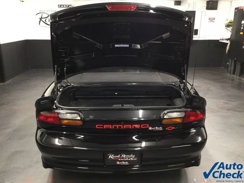 Used 2000 Chevrolet Camaro Z28 w/ Sport Appearance Pkg RWD image 23
