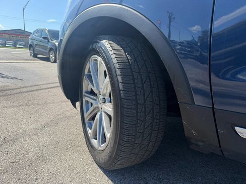 Used 2017 Ford Explorer Limited AWD/4WD image 18
