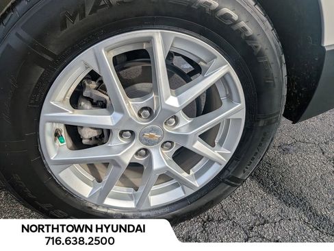 Used 2022 Chevrolet Equinox LT image 44