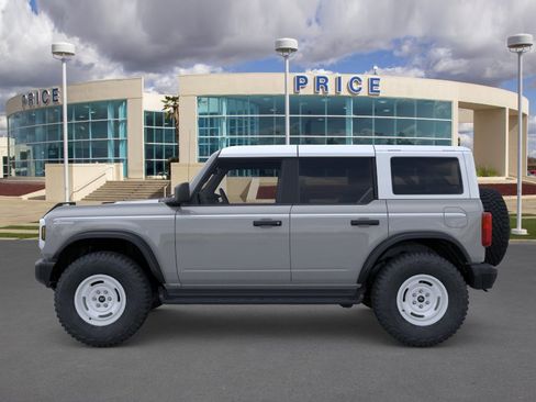 New 2026 Ford Bronco Heritage Edition image 3