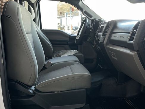Used 2018 Ford F250 XL w/ Power Equipment Group image 23