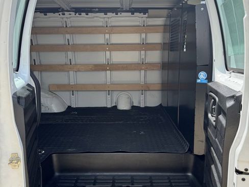 Used 2023 Chevrolet Express 2500 w/ Driver Convenience Package image 13