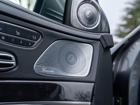 Used 2019 Mercedes-Benz S 560 4MATIC Sedan image 16