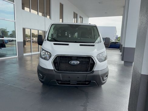 Certified 2025 Ford Transit 250 Low Roof w/ Exterior Upgrade Package RWD image 3