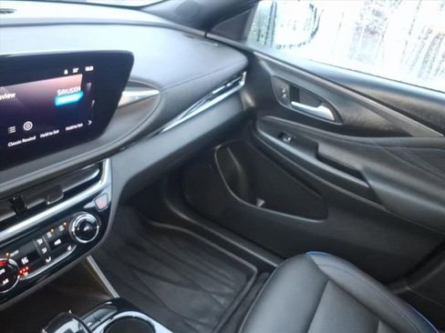 Used 2024 Buick Envista Sport Touring w/ Convenience I Package image 21