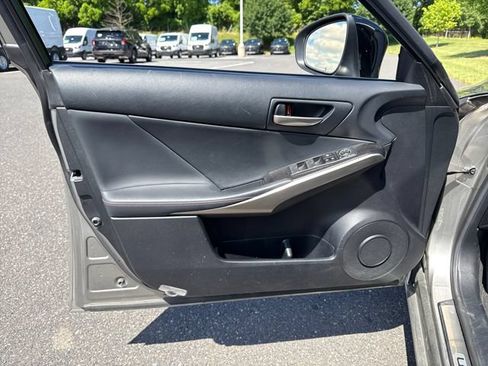 Used 2019 Lexus IS 300 AWD w/ Navigation Package image 24