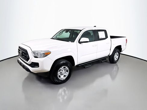 Used 2023 Toyota Tacoma SR w/ SR Convenience Package RWD image 3