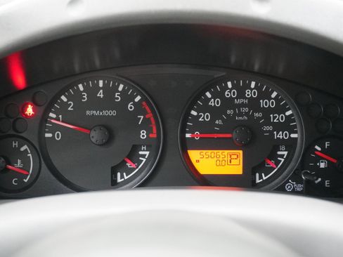 Used 2016 Nissan Frontier SV image 14