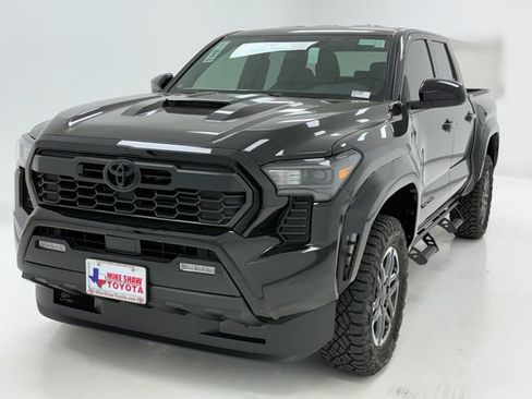 New 2026 Toyota Tacoma TRD Sport AWD/4WD image 4
