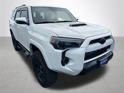 Used 2019 Toyota 4Runner TRD Off-Road Premium AWD/4WD image 5