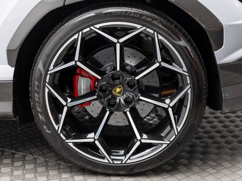 Used 2024 Lamborghini Urus Performante image 60