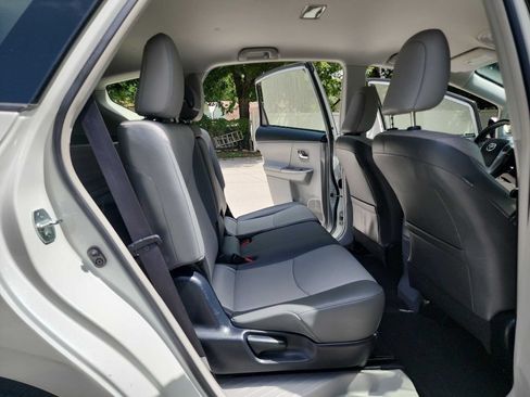 Used 2015 Toyota Prius V Four FWD image 29